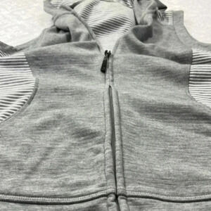 Averva  hoodie jacket vest M